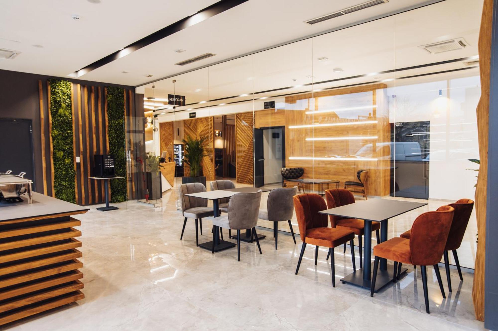 Hotel Brcko Gas Sarajevo Lukavica 外观 照片